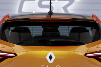 Lame de parechoc avant pour Renault Clio V Toutes carrosseries (depuis 2019)