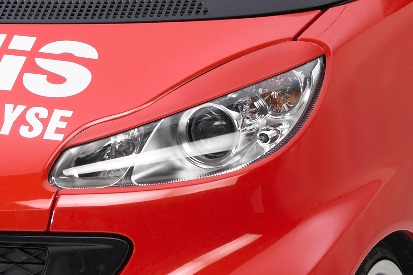 Paupières de phares avants (la paire) pour Smart fortwo 451 toutes carrosseries (depuis 2007) - Fabriqué en ABS (à peindre)