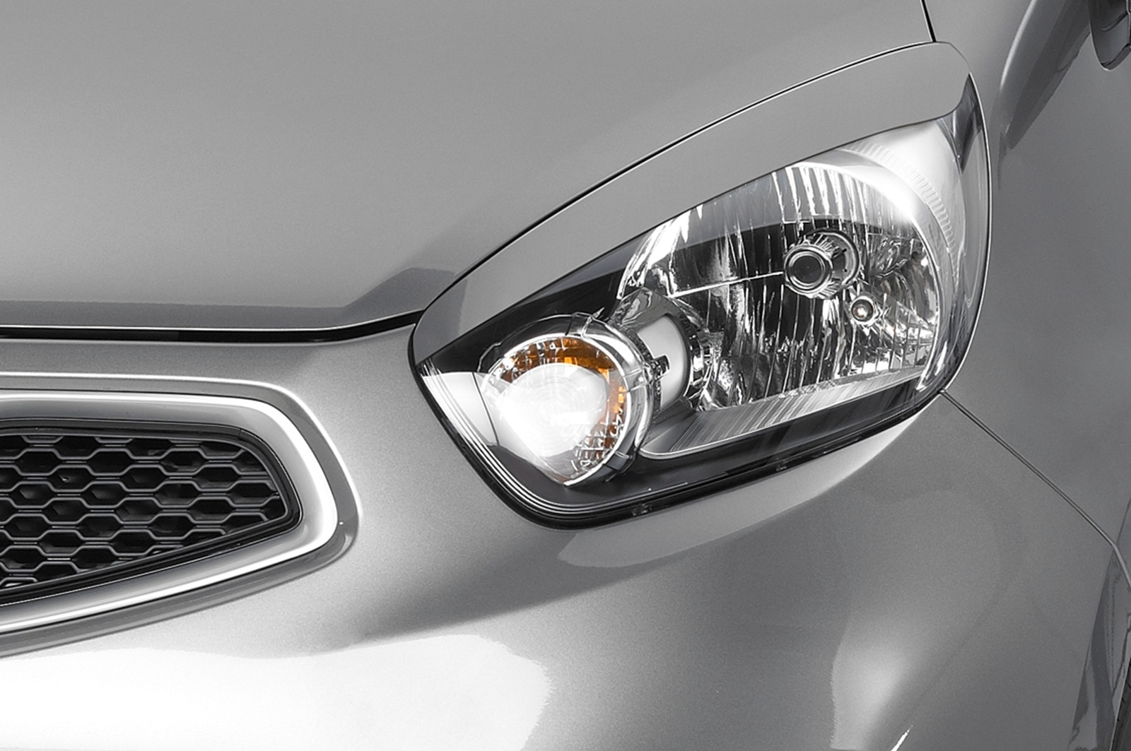 Paupières de phares avants (la paire) pour Kia Picanto toutes carrosseries (2011-2016) - Fabriqué en ABS (à peindre)